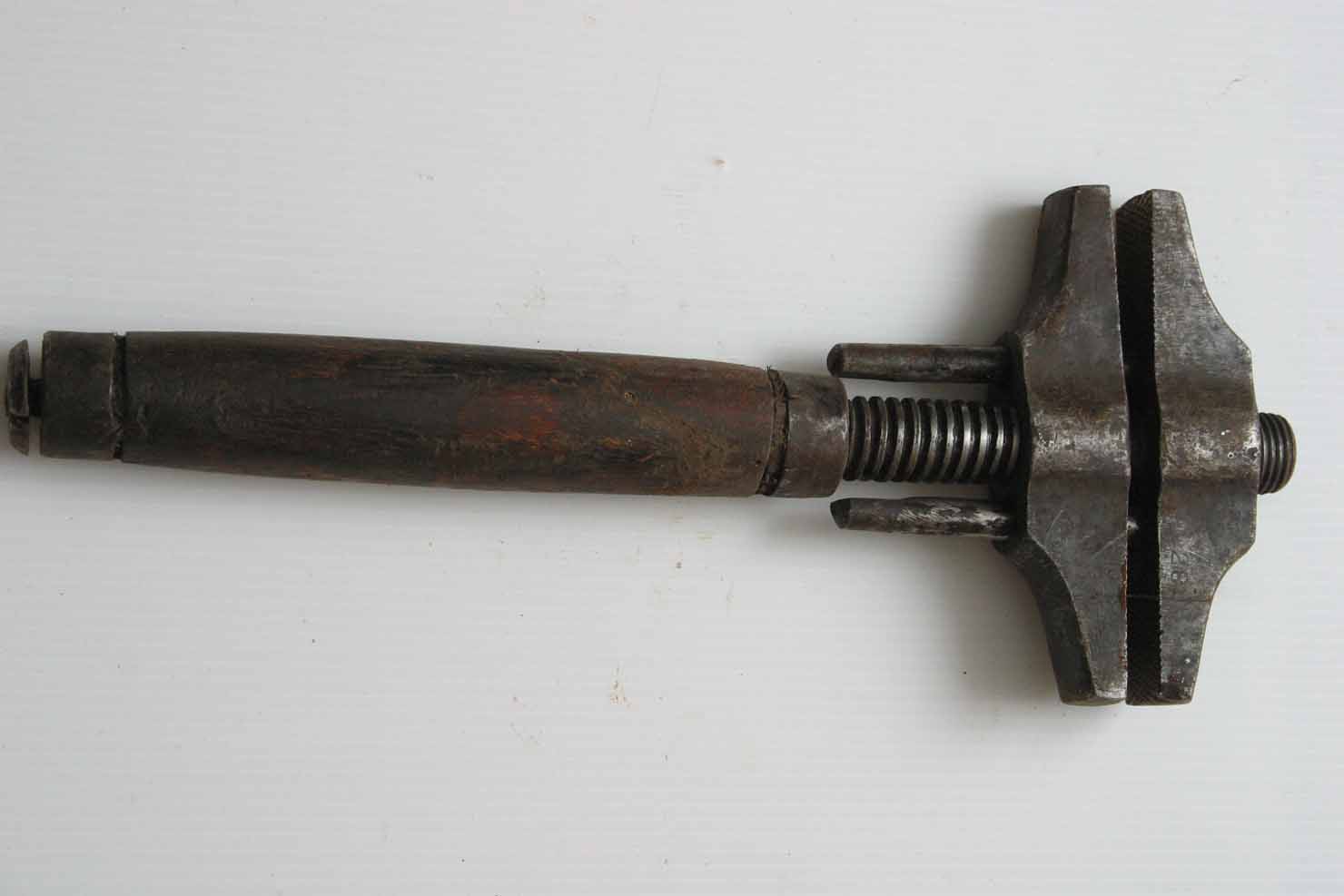 chiave inglese - produzione marchigiana (secc. XIX/ XX)