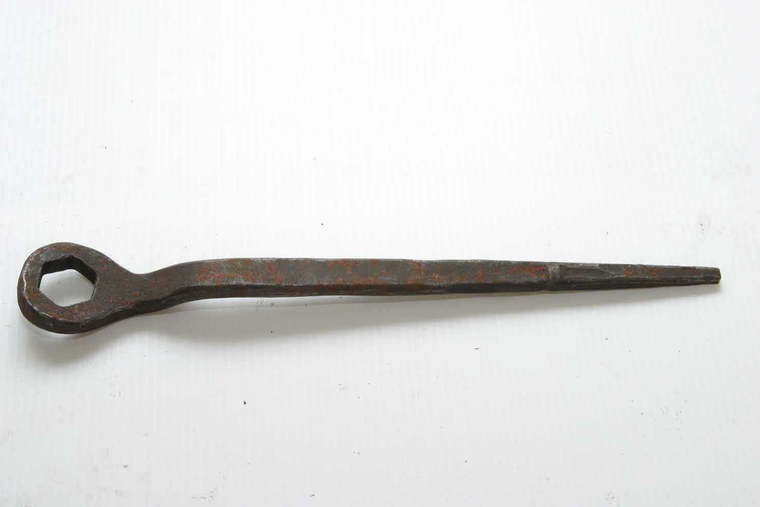 chiave fissa poligonale - produzione marchigiana (secc. XIX/ XX)