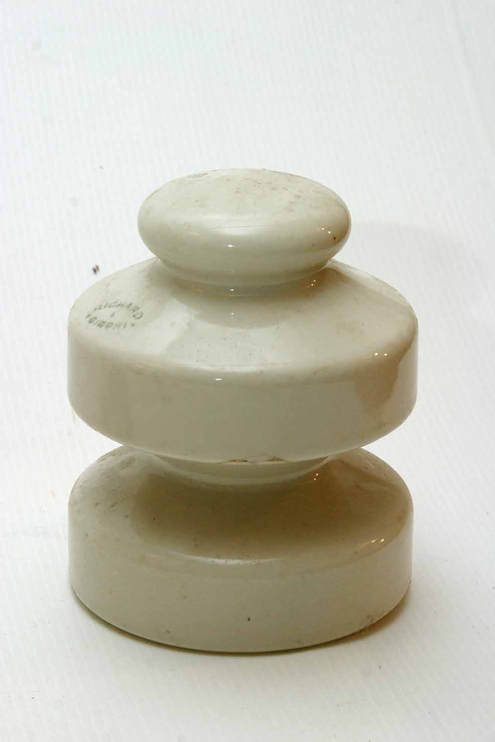 isolatore elettrico - produzione marchigiana (secc. XIX/ XX)