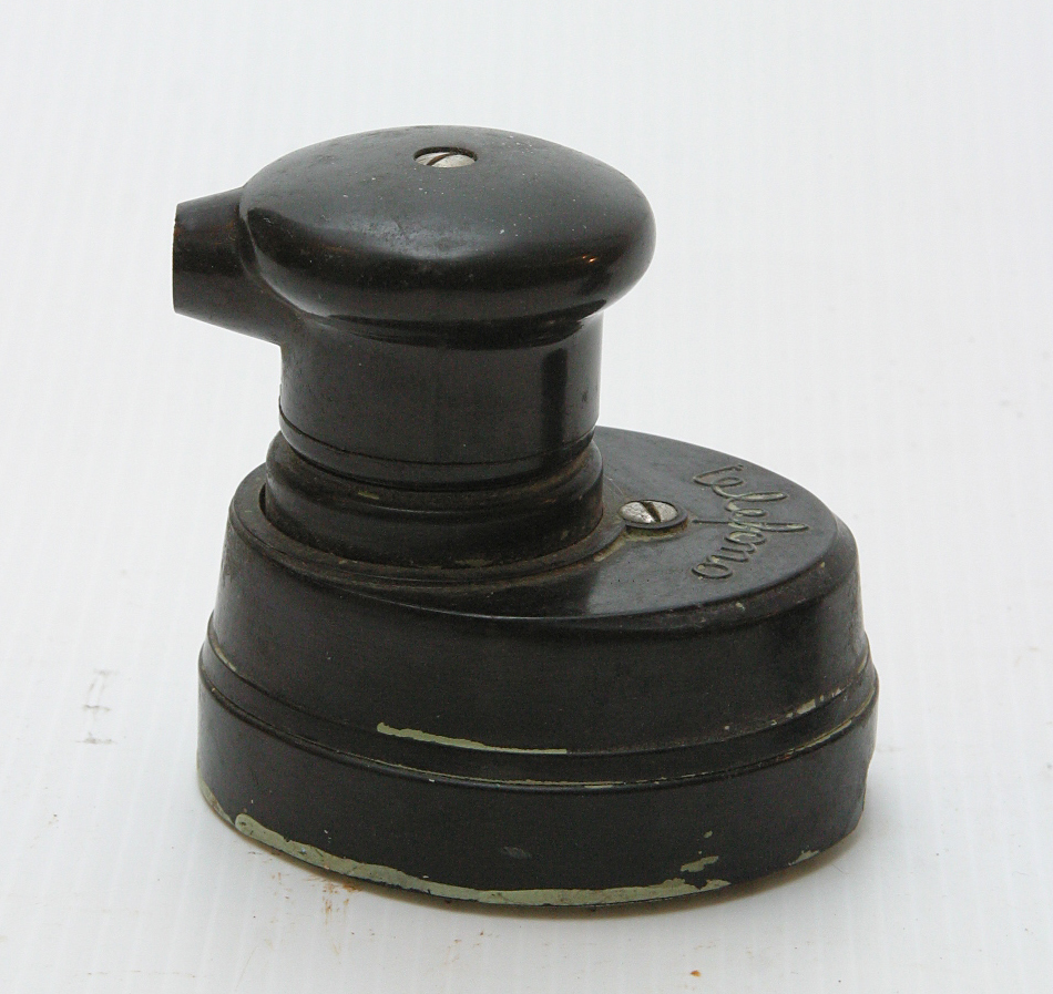 presa per telefono - produzione marchigiana (secc. XIX/ XX)