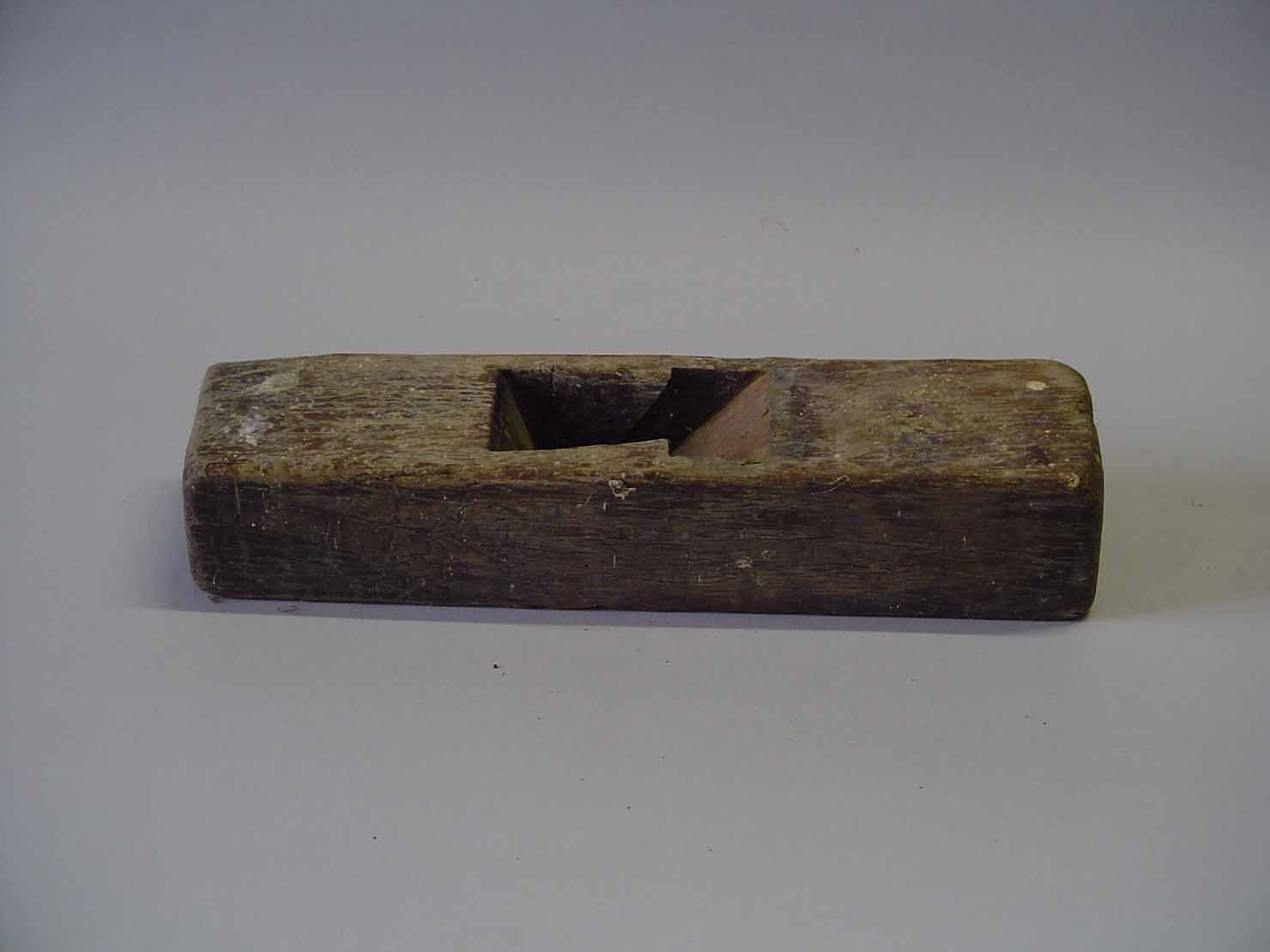 pialla - produzione marchigiana (sec. XX prima metà)