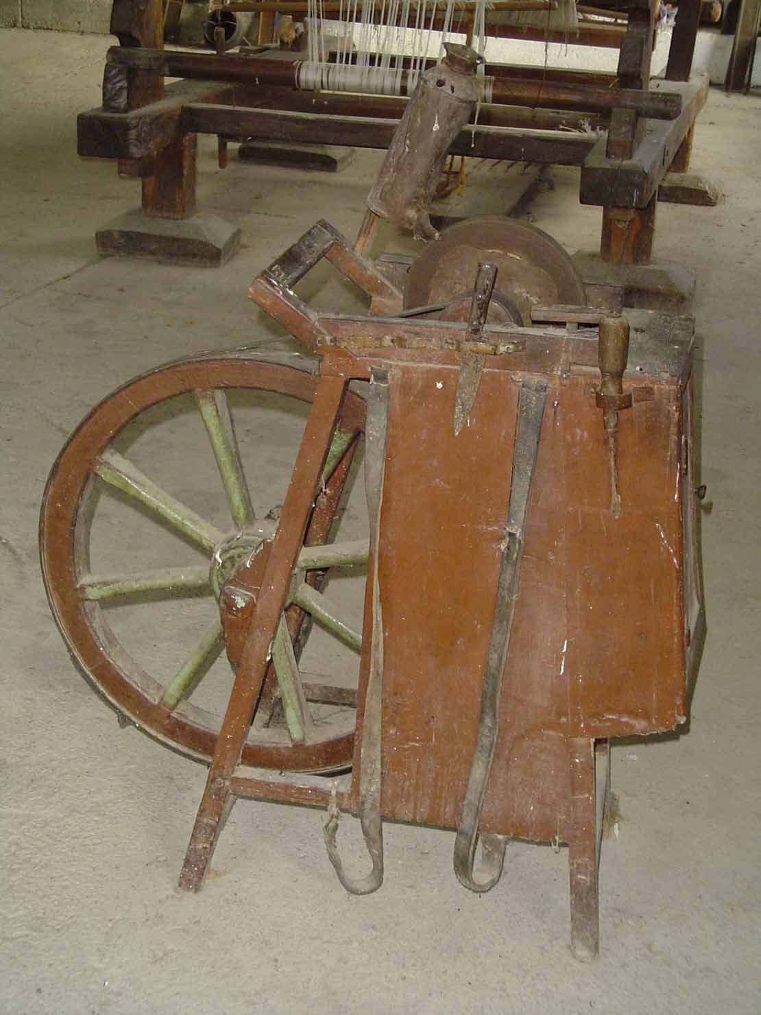 attrezzo da arrotino - produzione marchigiana (sec. XX inizio)