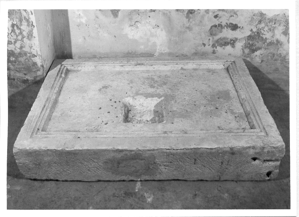 base - bottega marchigiana (sec. XI)