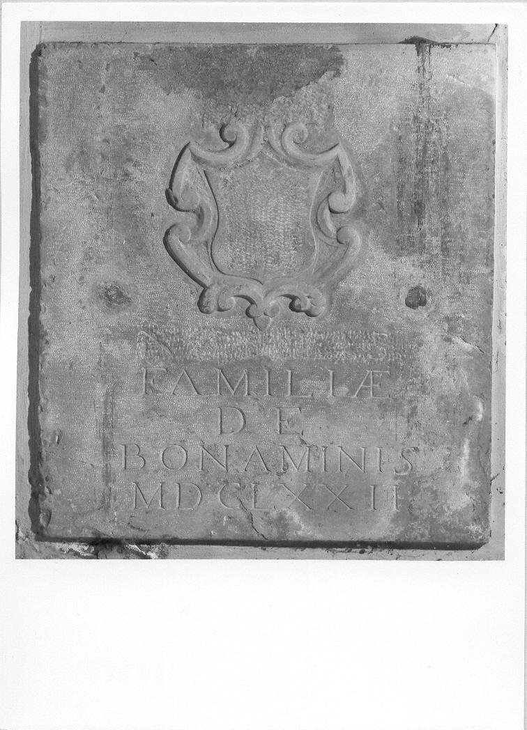 lapide tombale - bottega marchigiana (sec. XVII)