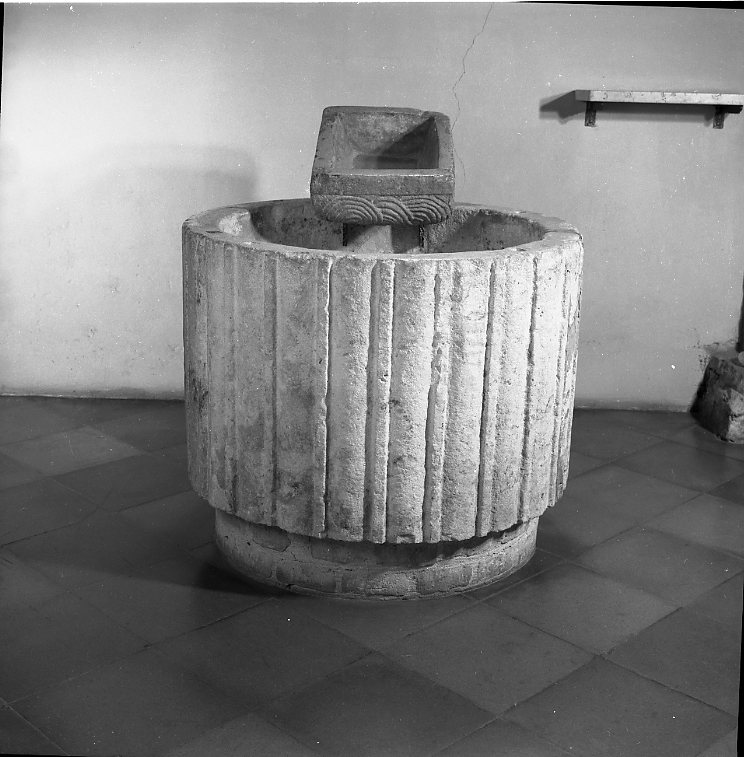 fonte battesimale - bottega marchigiana (sec. XI)