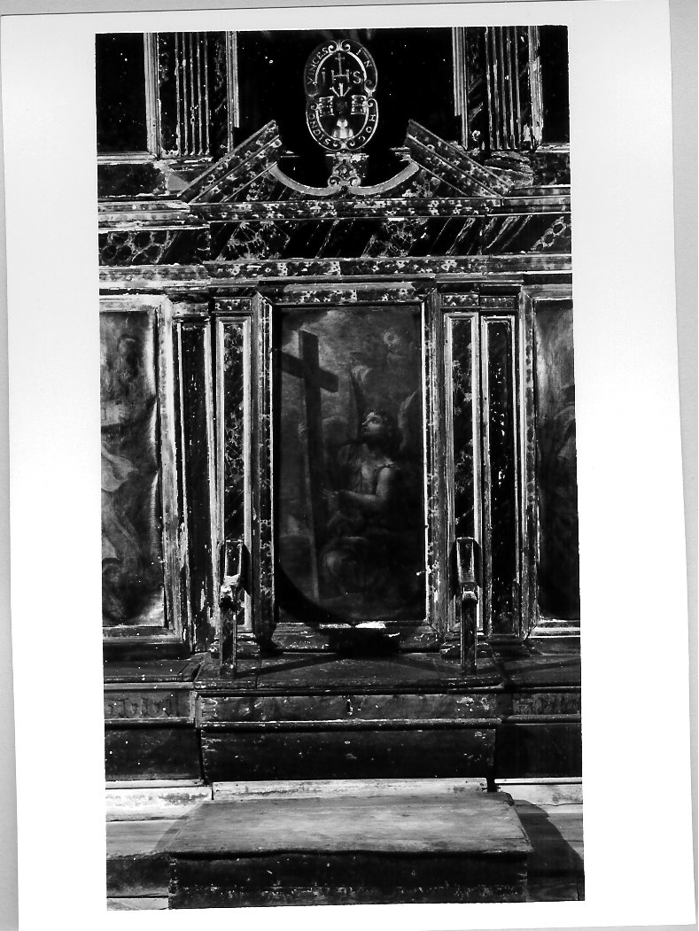 angioletto con la croce (dipinto, elemento d'insieme) di Oddi Giuseppe (attribuito) (sec. XVIII)