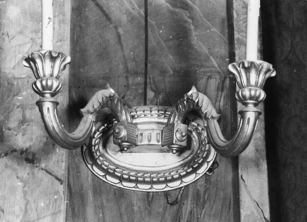 lampada - a muro, serie - bottega italiana (seconda metà sec. XIX)