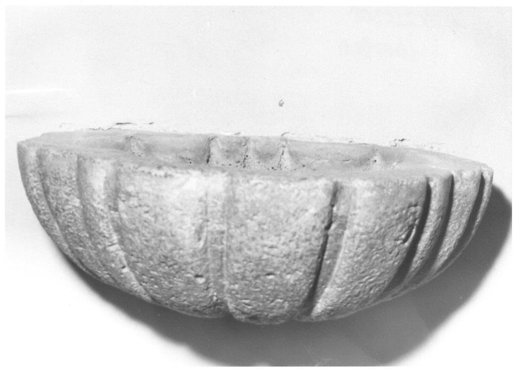 acquasantiera, coppia - bottega marchigiana (sec. XVIII)