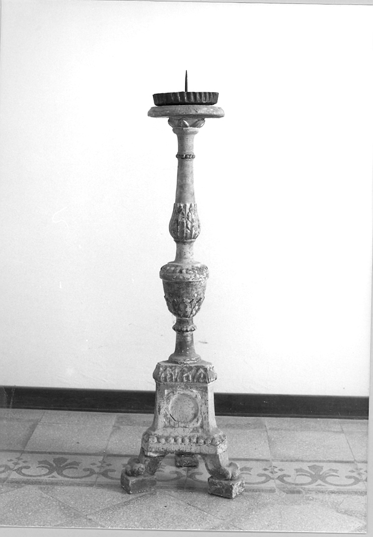 candelabro - bottega marchigiana (secc. XVIII/ XIX)