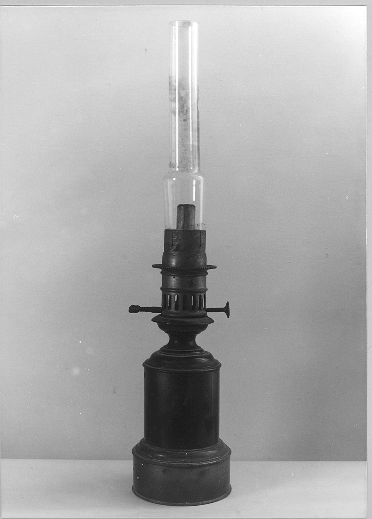 lampada da tavolo - a petrolio - bottega marchigiana (sec. XIX)