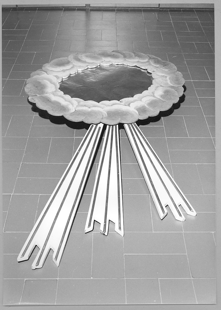 gloria di nuvole con raggiera (decorazione) - bottega marchigiana (sec. XX)