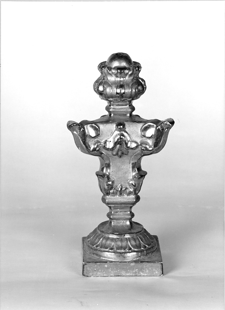 vaso d'altare con composizione floreale, serie - bottega marchigiana (prima metà sec. XIX)