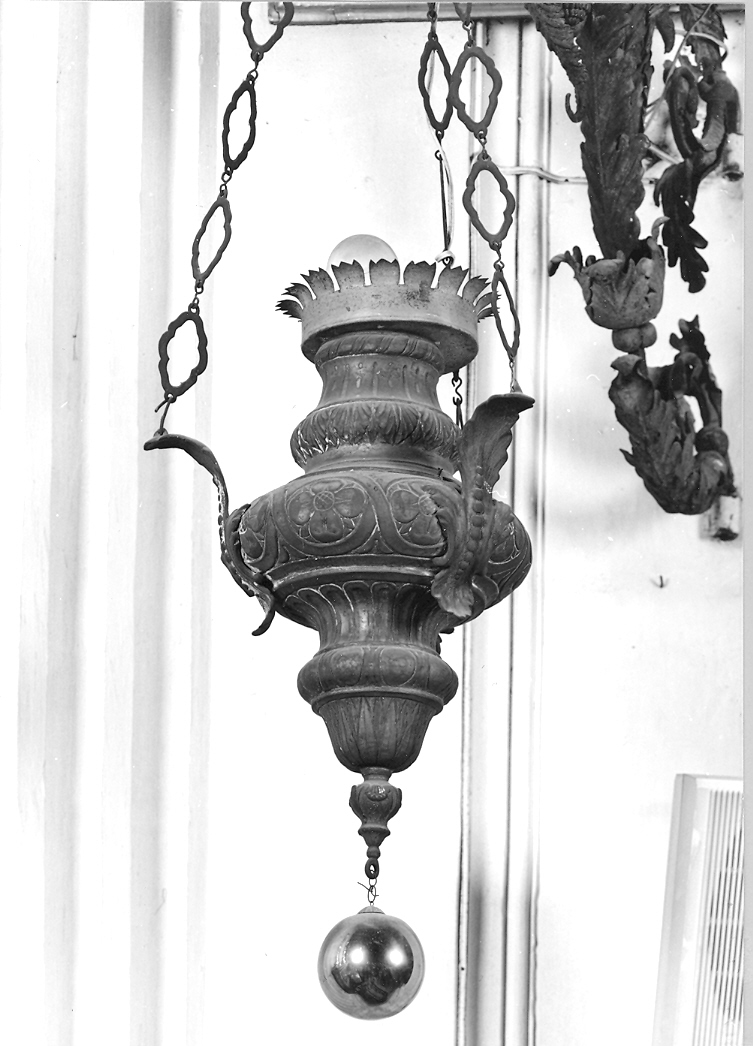 lampada del SS. Sacramento, serie - bottega marchigiana (sec. XIX)