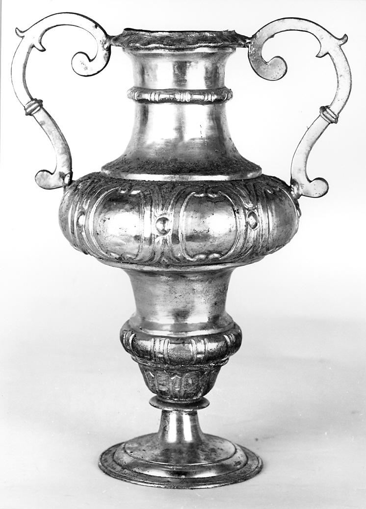 vaso d'altare, serie - bottega marchigiana (fine/inizio secc. XVIII/ XIX)