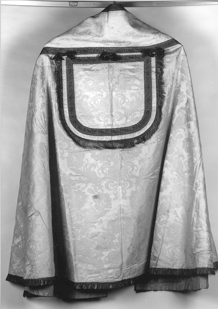 piviale - manifattura marchigiana (sec. XIX)