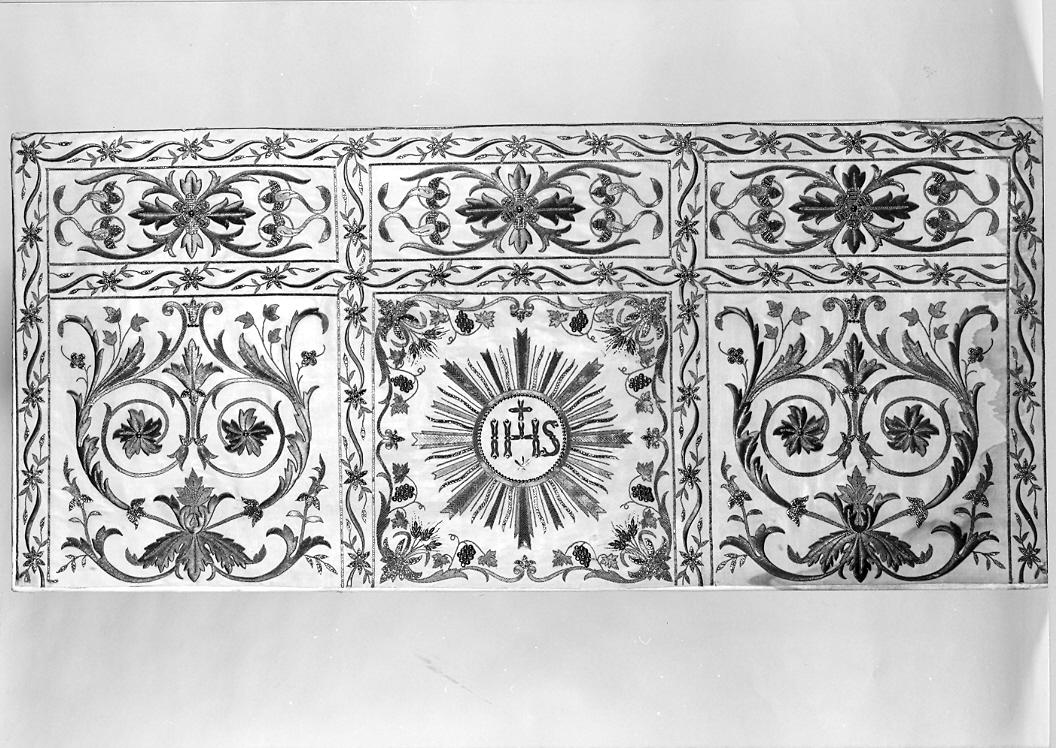 paliotto - manifattura italiana (prima metà sec. XIX)