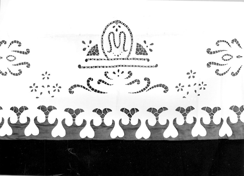tovaglia d'altare - manifattura marchigiana (fine/inizio secc. XIX/ XX)