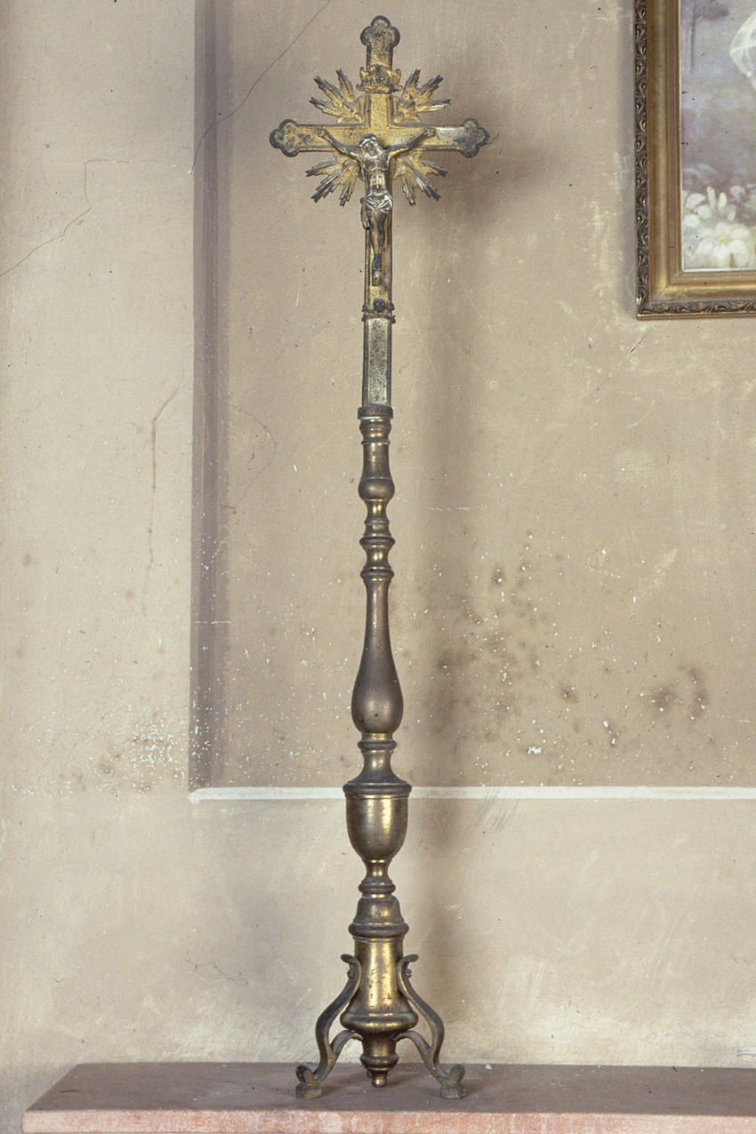 croce d'altare - produzione italiana (prima metà sec. XX)