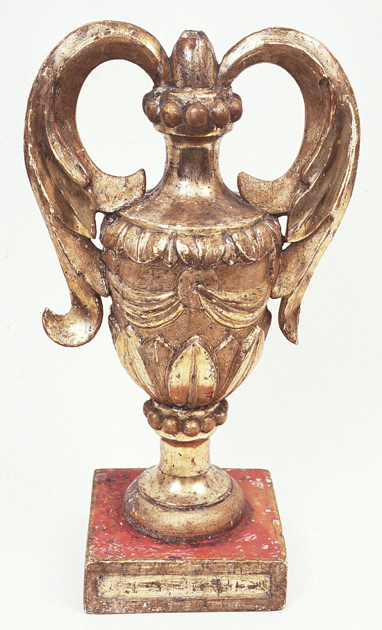vaso d'altare con composizione floreale, serie - bottega marchigiana (seconda metà sec. XIX)