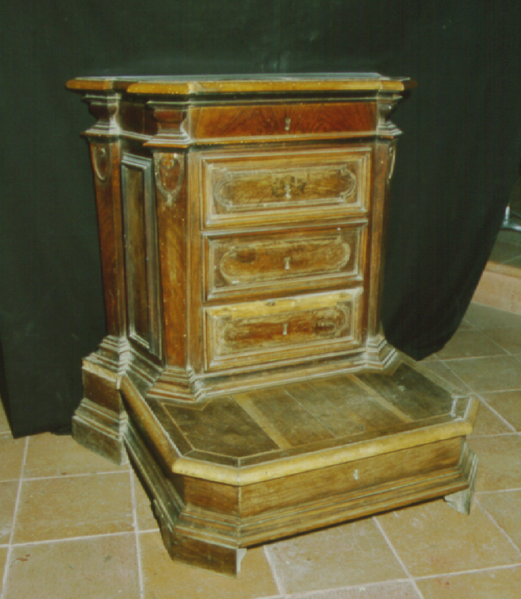 inginocchiatoio - bottega marchigiana (sec. XVI)