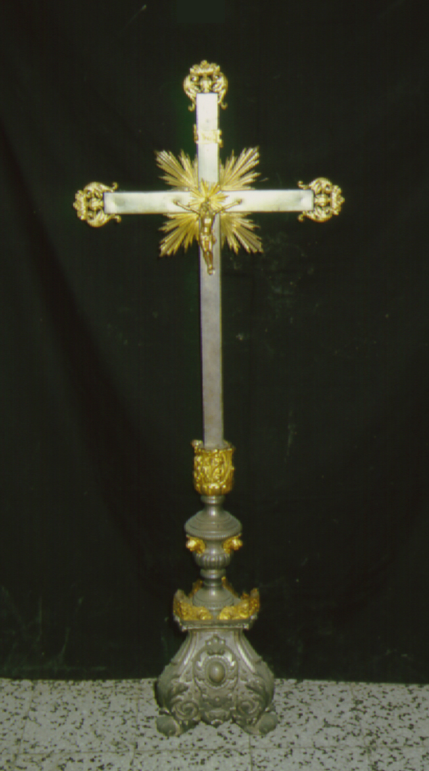 Cristo crocifisso (croce d'altare) - produzione italiana (fine sec. XIX)