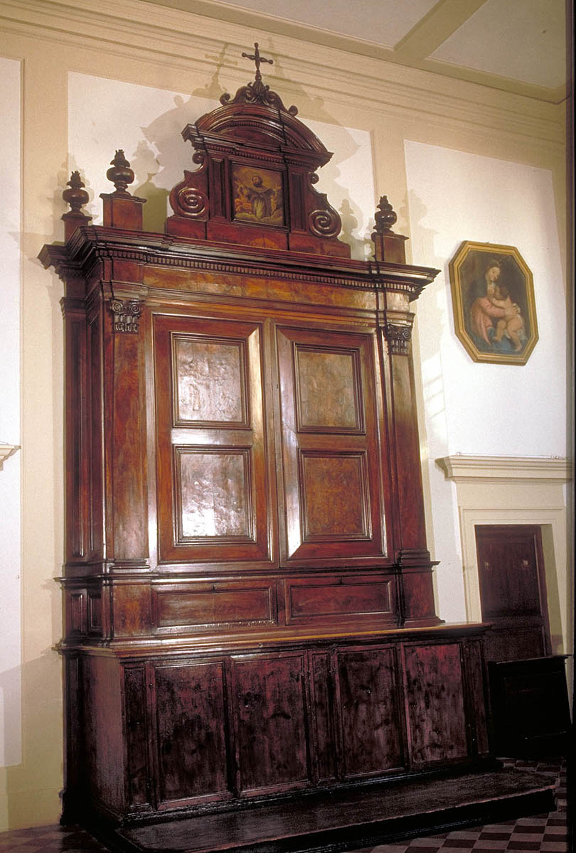 armadio da sacrestia - bottega marchigiana (seconda metà sec. XVIII)