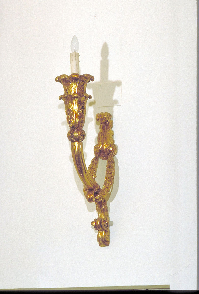 lampada - a muro, coppia - bottega marchigiana (seconda metà sec. XVIII)