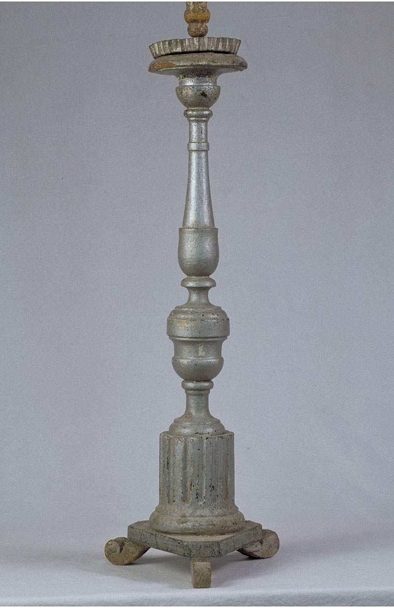 candeliere d'altare, coppia - bottega marchigiana (metà sec. XIX)