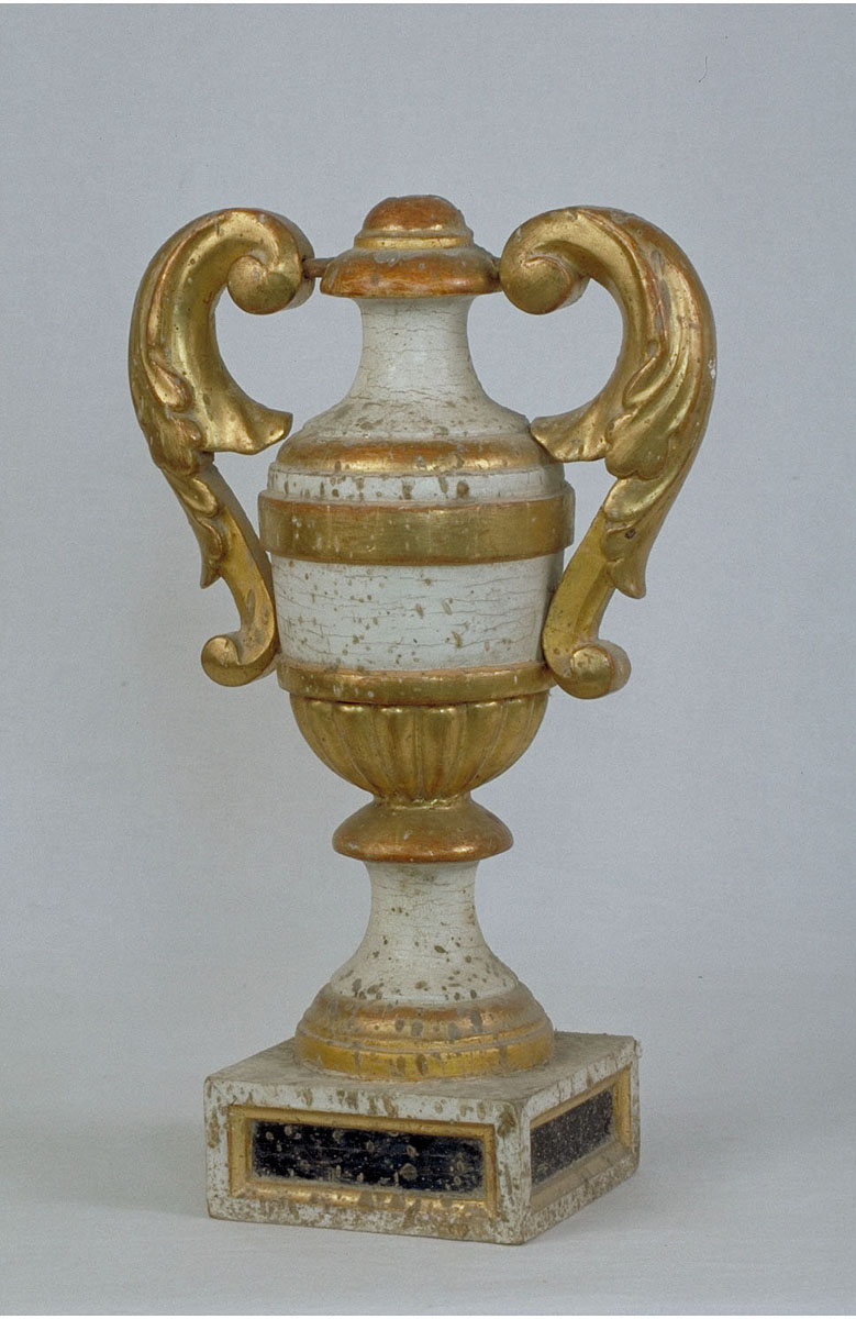 vaso d'altare con composizione floreale, serie - bottega marchigiana (prima metà sec. XIX)