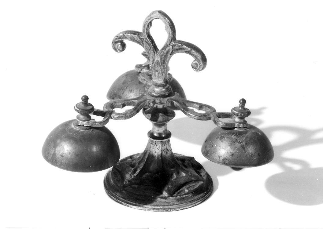 campanello d'altare multiplo - bottega marchigiana (seconda metà sec. XIX)