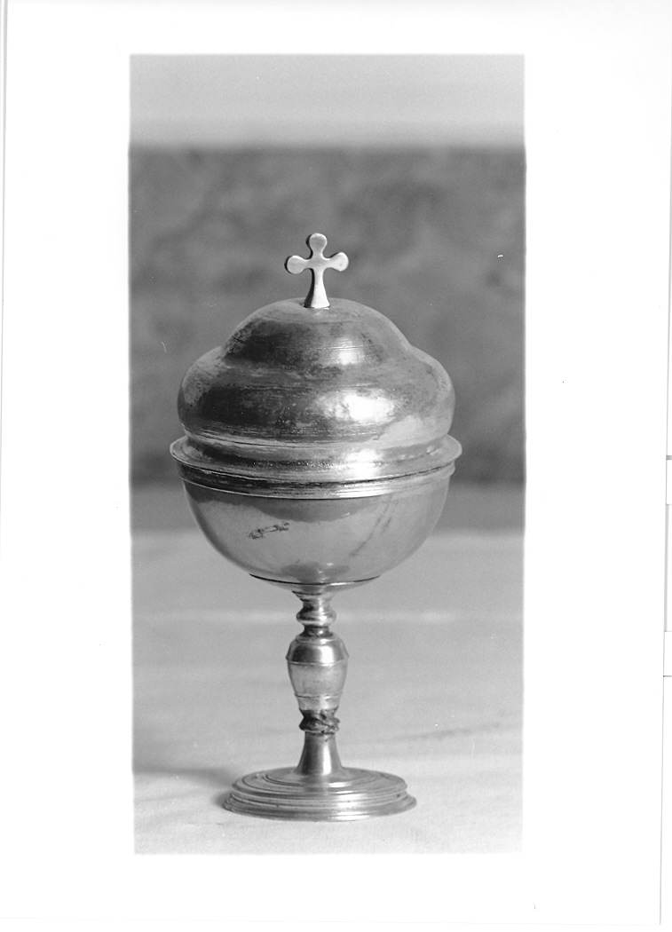 pisside - bottega marchigiana (sec. XVII)