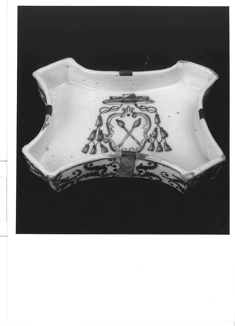 centrotavola - manifattura tedesca (prima metà sec. XIX)