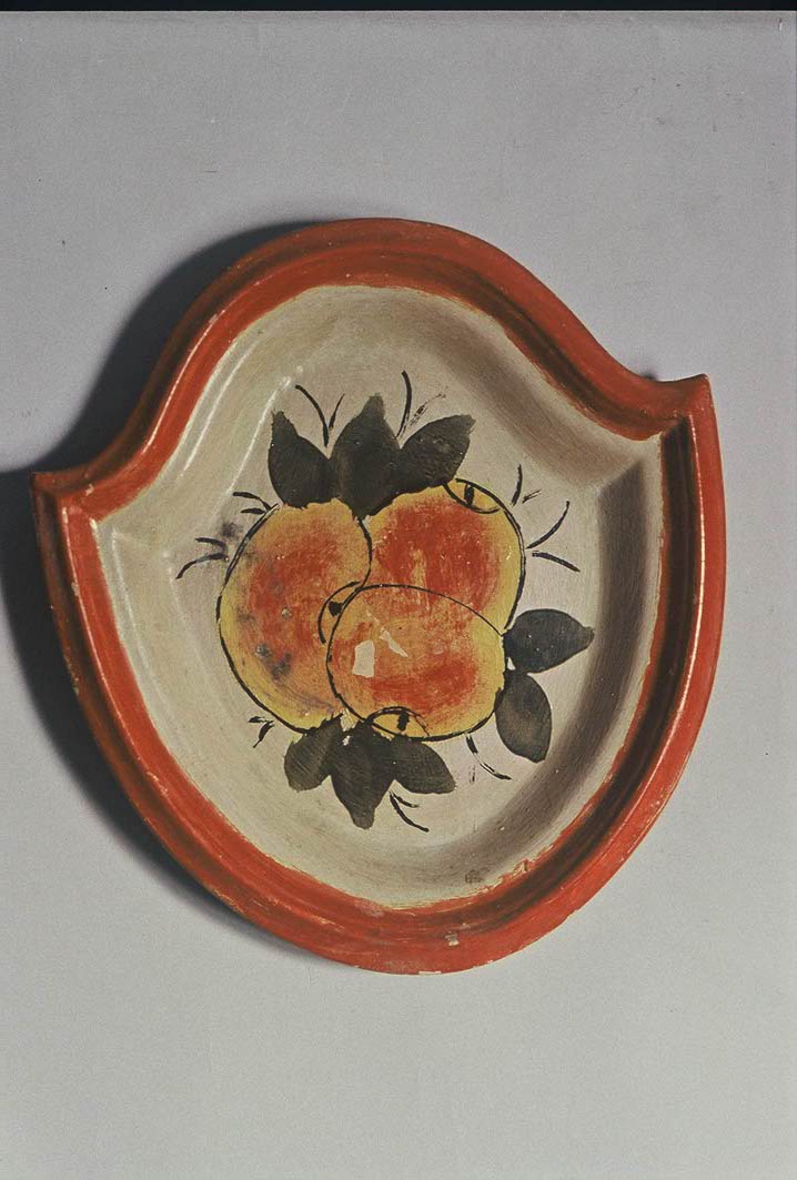 piatto - manifattura marchigiana (secondo quarto sec. XX)