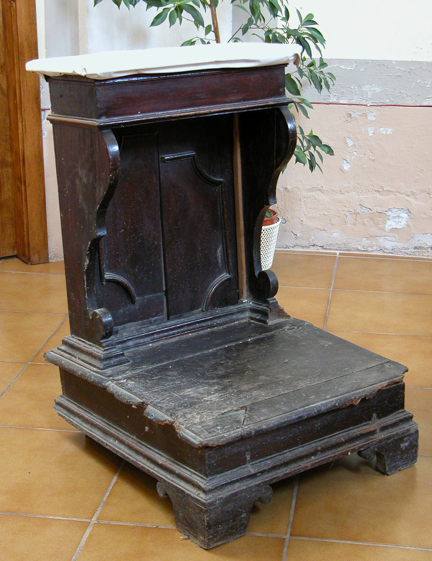 inginocchiatoio - bottega marchigiana (sec. XVIII, sec. XIX)
