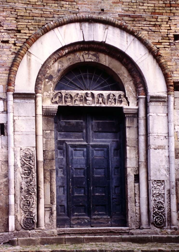 portone - bottega marchigiana (sec. XIX)