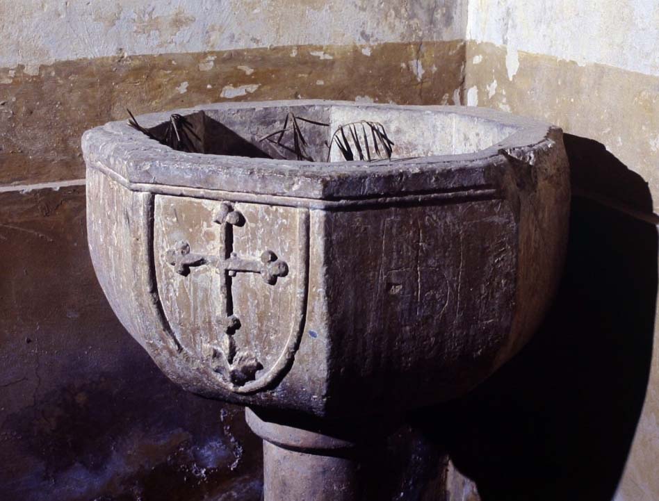 fonte battesimale - bottega italiana (sec. XIV, sec. XV)