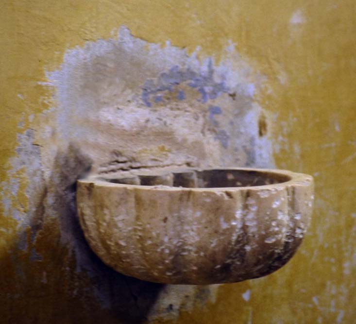 acquasantiera - bottega marchigiana (sec. XIX)