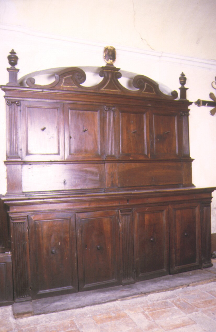 mobile da sacrestia - ambito marchigiano (fine/inizio secc. XVII/ XVIII)