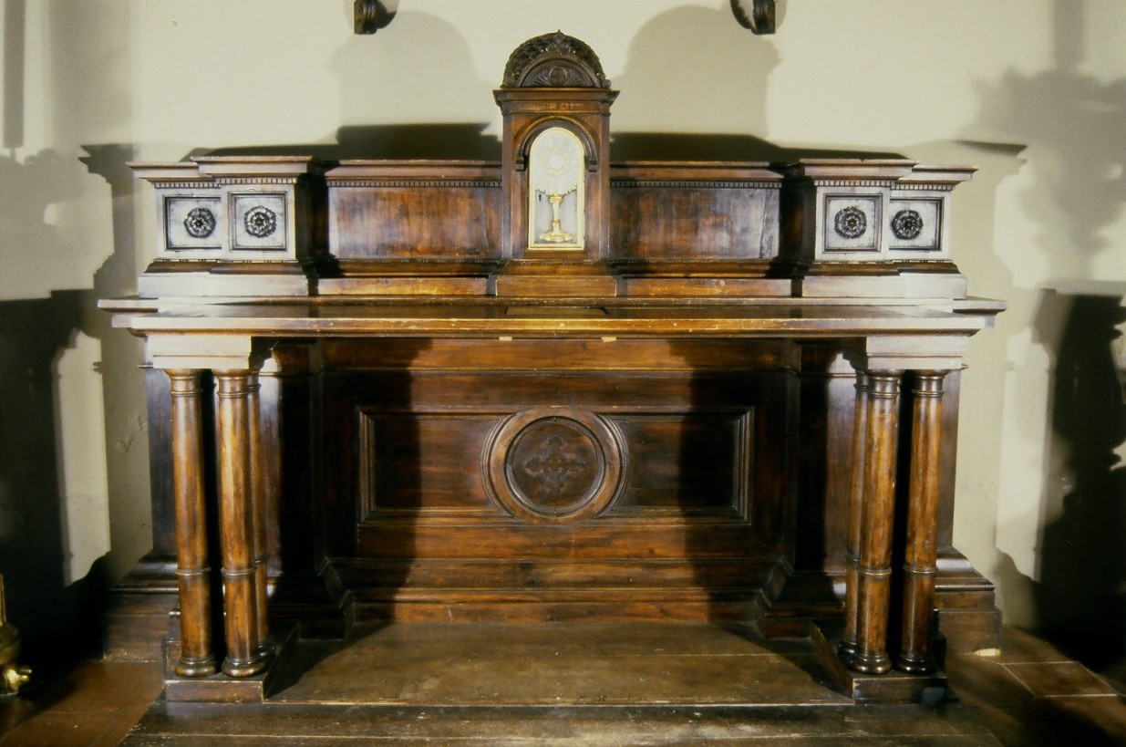 altare, elemento d'insieme - ambito marchigiano (secondo quarto sec. XX)