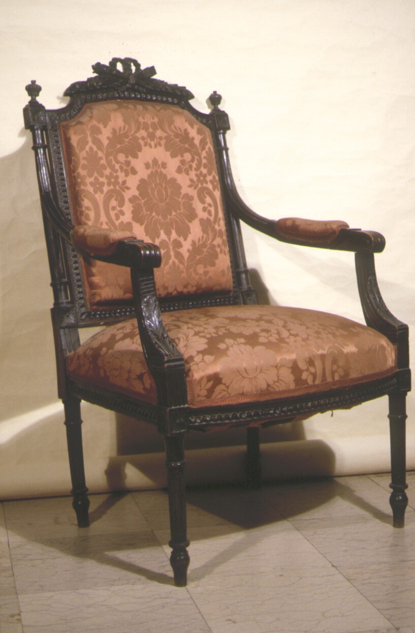 sedia - a braccioli, elemento d'insieme - ambito marchigiano (fine/inizio secc. XIX/ XX)