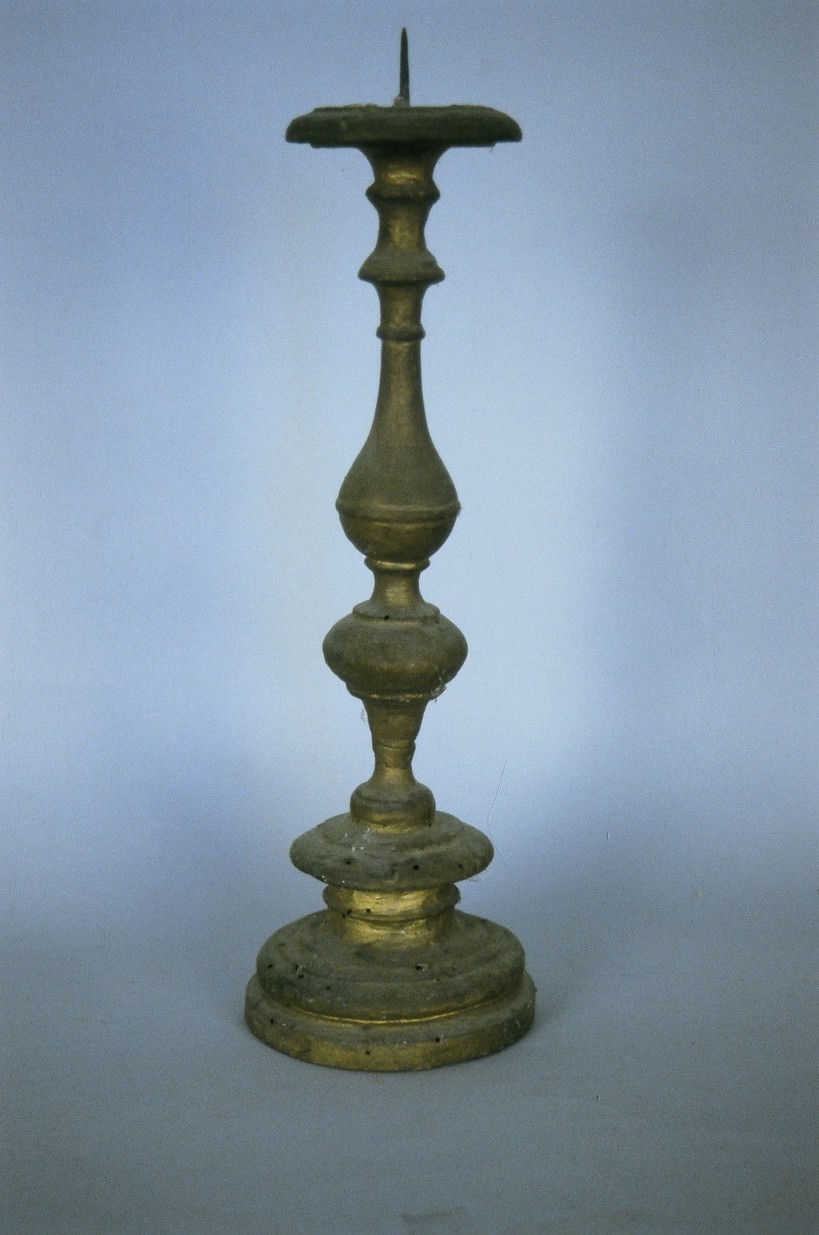 candeliere, serie - bottega marchigiana (seconda metà sec. XIX)