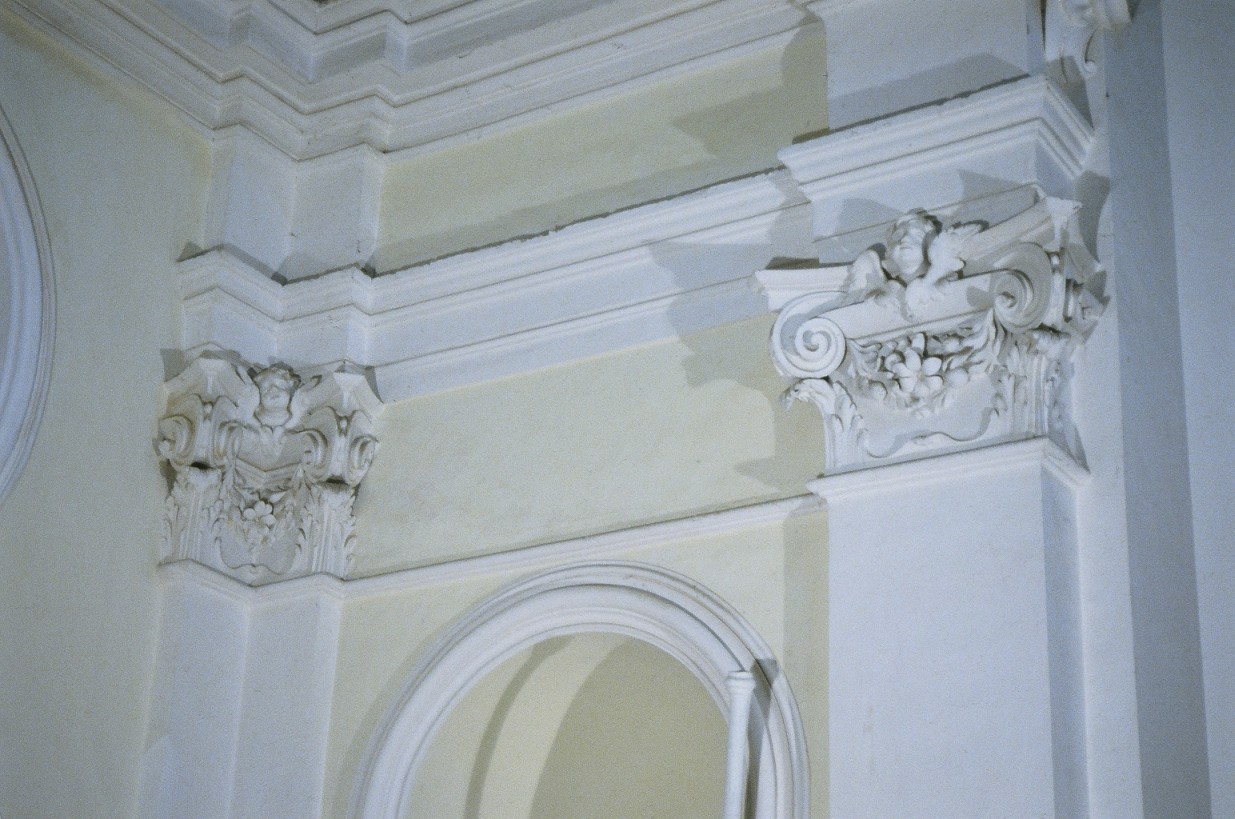 capitello, serie - bottega italiana (metà sec. XVIII)