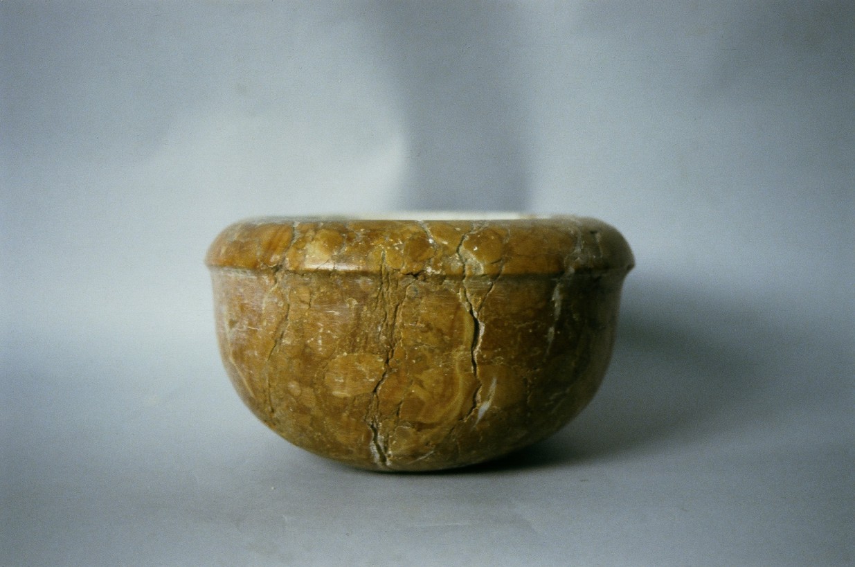 acquasantiera - ambito marchigiano (fine/inizio secc. XVIII/ XIX)