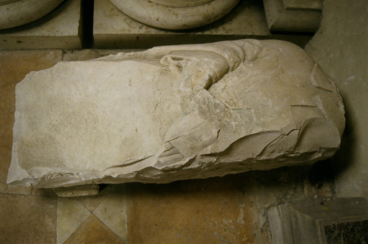 pietra sacra, frammento - bottega marchigiana (fine/inizio secc. XVII/ XVIII)