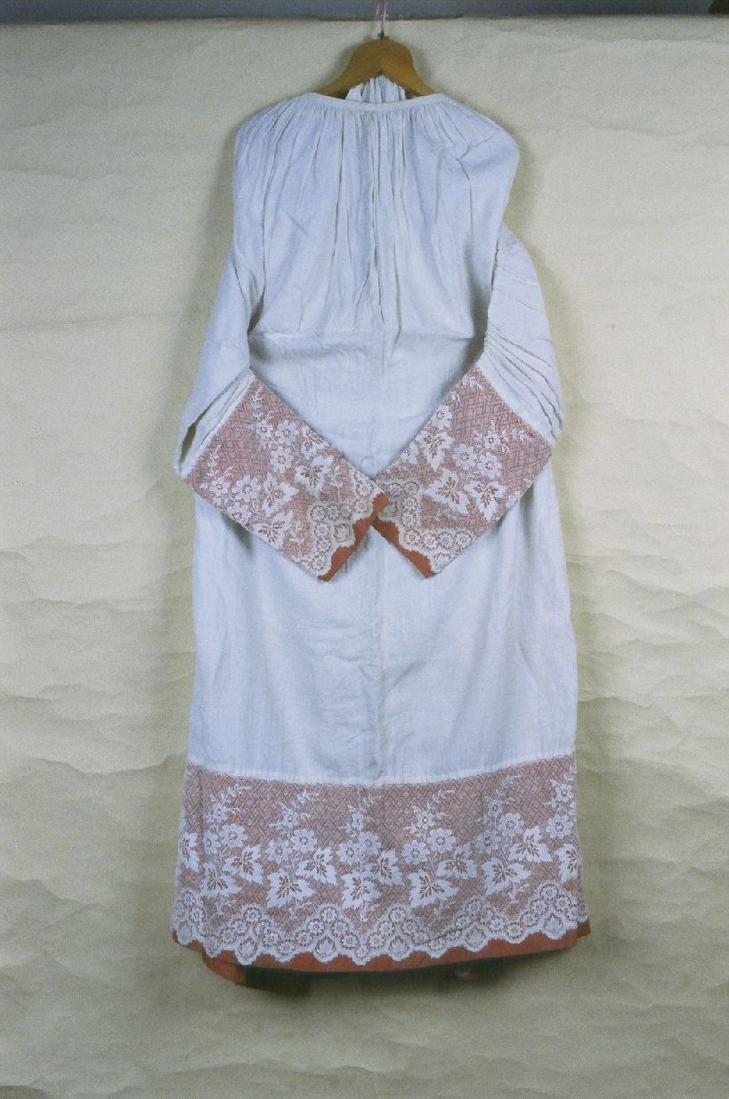 camice - manifattura marchigiana (primo quarto sec. XX)