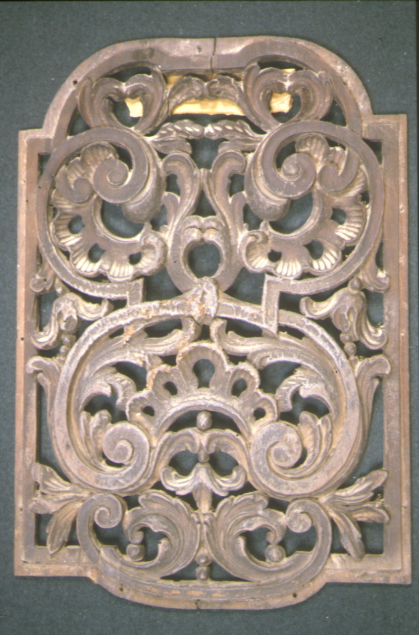 grata, serie - bottega marchigiana (prima metà sec. XVIII)