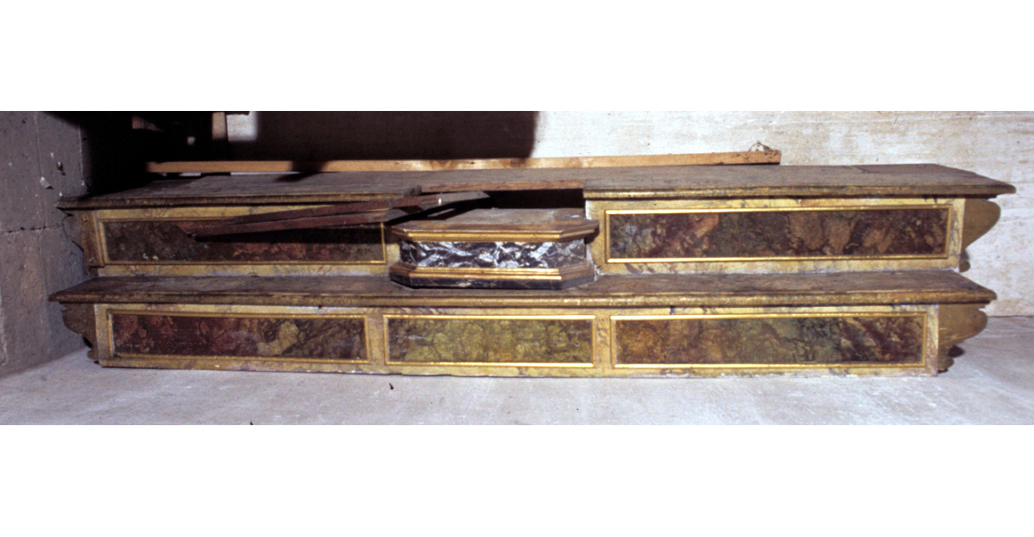 gradino d'altare - bottega marchigiana (sec. XIX)