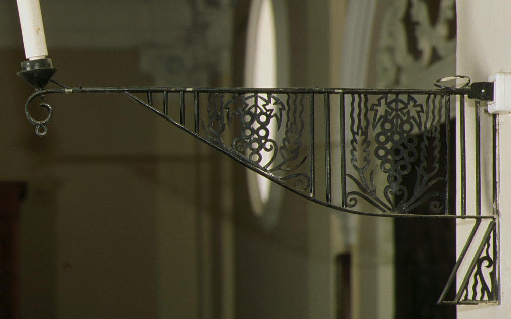 lampada - a muro, coppia - ambito marchigiano (metà sec. XX)