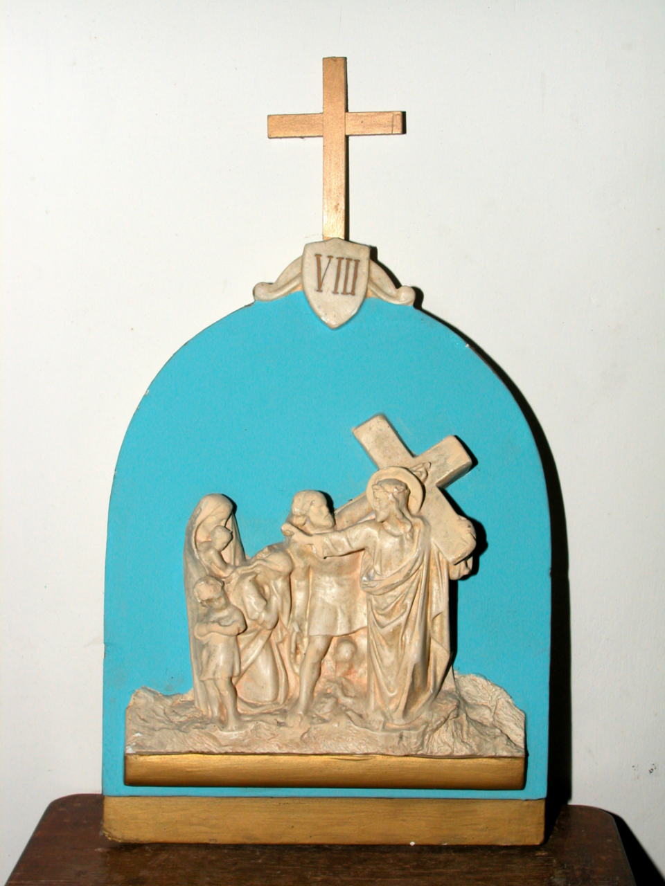 stazione VIII: Gesù consola le donne di Gerusalemme (Via Crucis, elemento d'insieme) - bottega marchigiana (prima metà sec. XX)