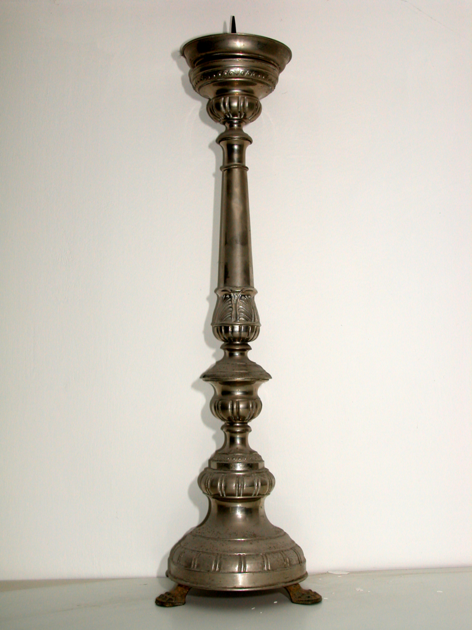 candelabro, serie - bottega marchigiana (prima metà sec. XX)